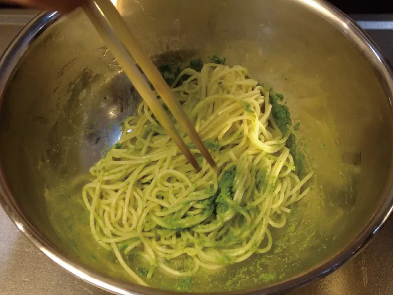 パスタに絡める